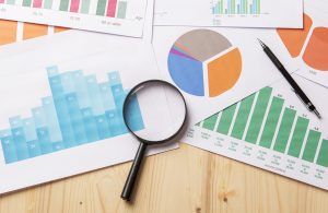 どう使い分けるべき？ UXデザインのためのユーザー調査手法とは